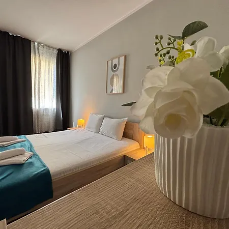 Free Parking , Modern And Comfort , 2br סופיה